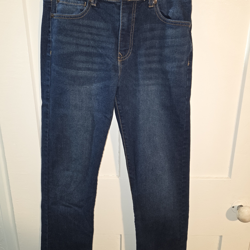 Falls Creek Classic Blue Straight Leg Jeans, Size 16, Boys,‎ NWOT